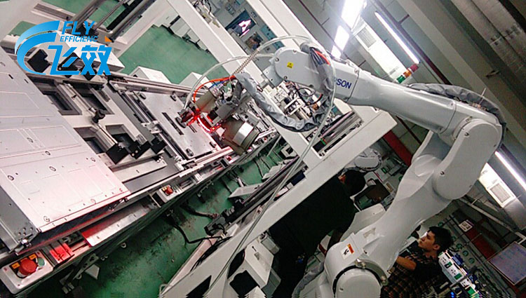 全自動化拉釘機操作應用現(xiàn)場
