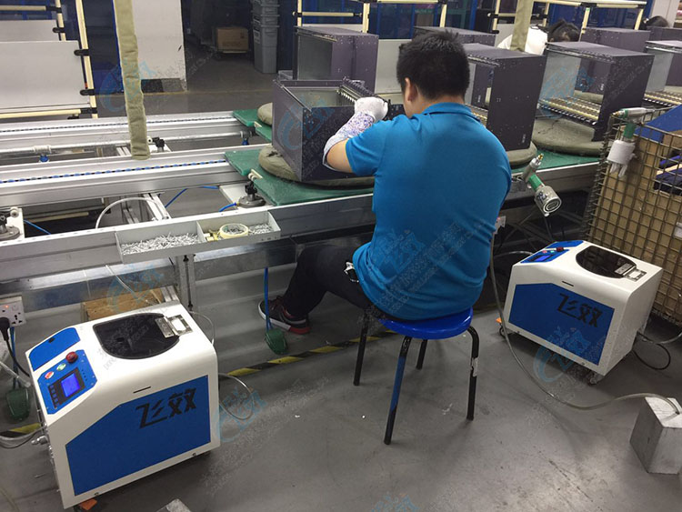 自動鉚釘機 自動拉釘槍 自動拉鉚槍.jpg