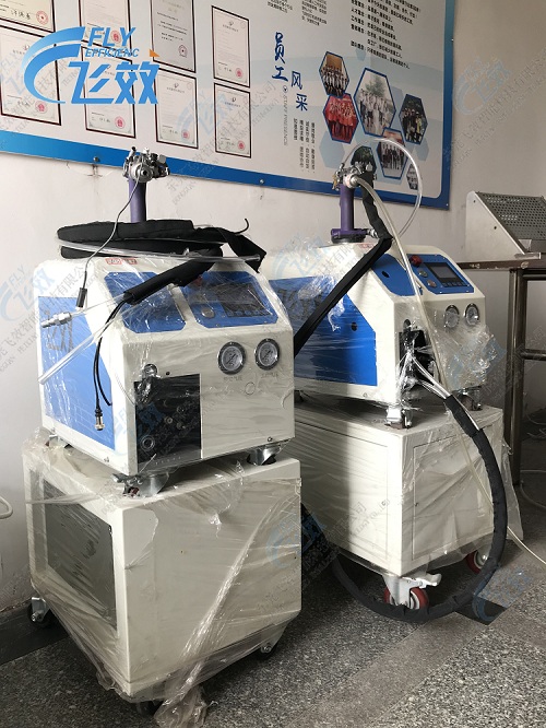 自動拉鉚釘設(shè)備底部承載的工具柜究竟有何作用？